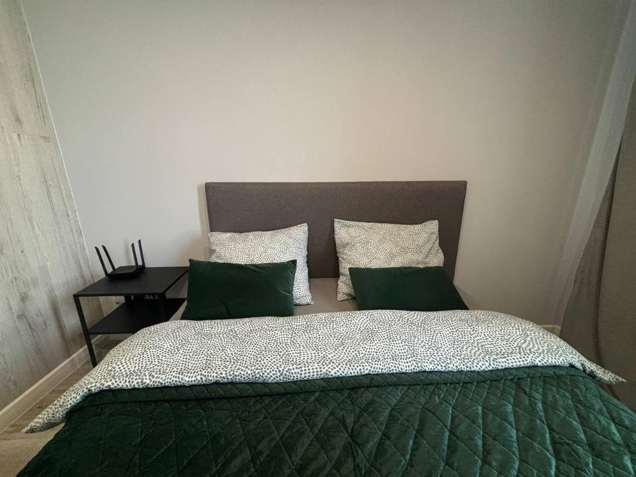 Ostmark A112 Apartament